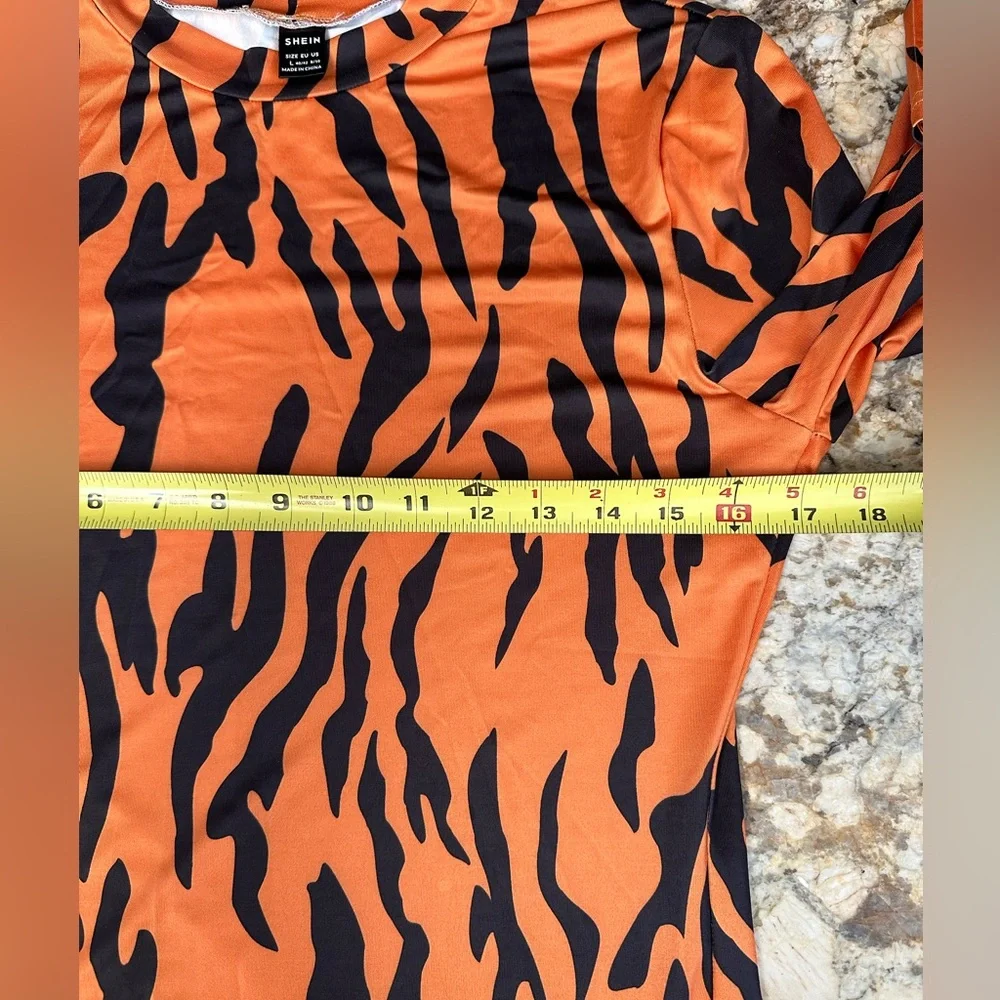 SHEIN sz LG long sleeve tiger print midi dress stretchy Halloween costume - Picture 8 of 9